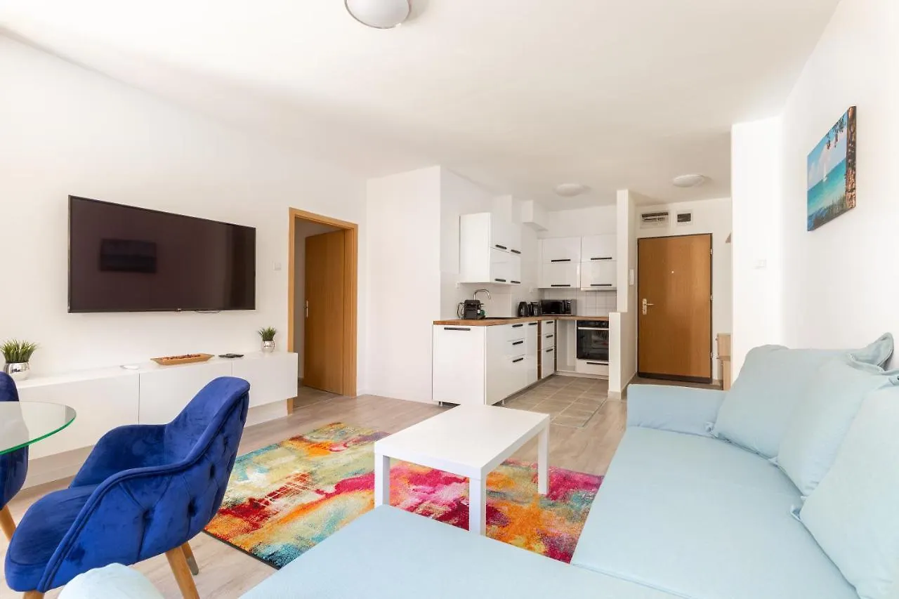 Lovely 1-Bedroom In The Center With Terrace Budapest Hungary